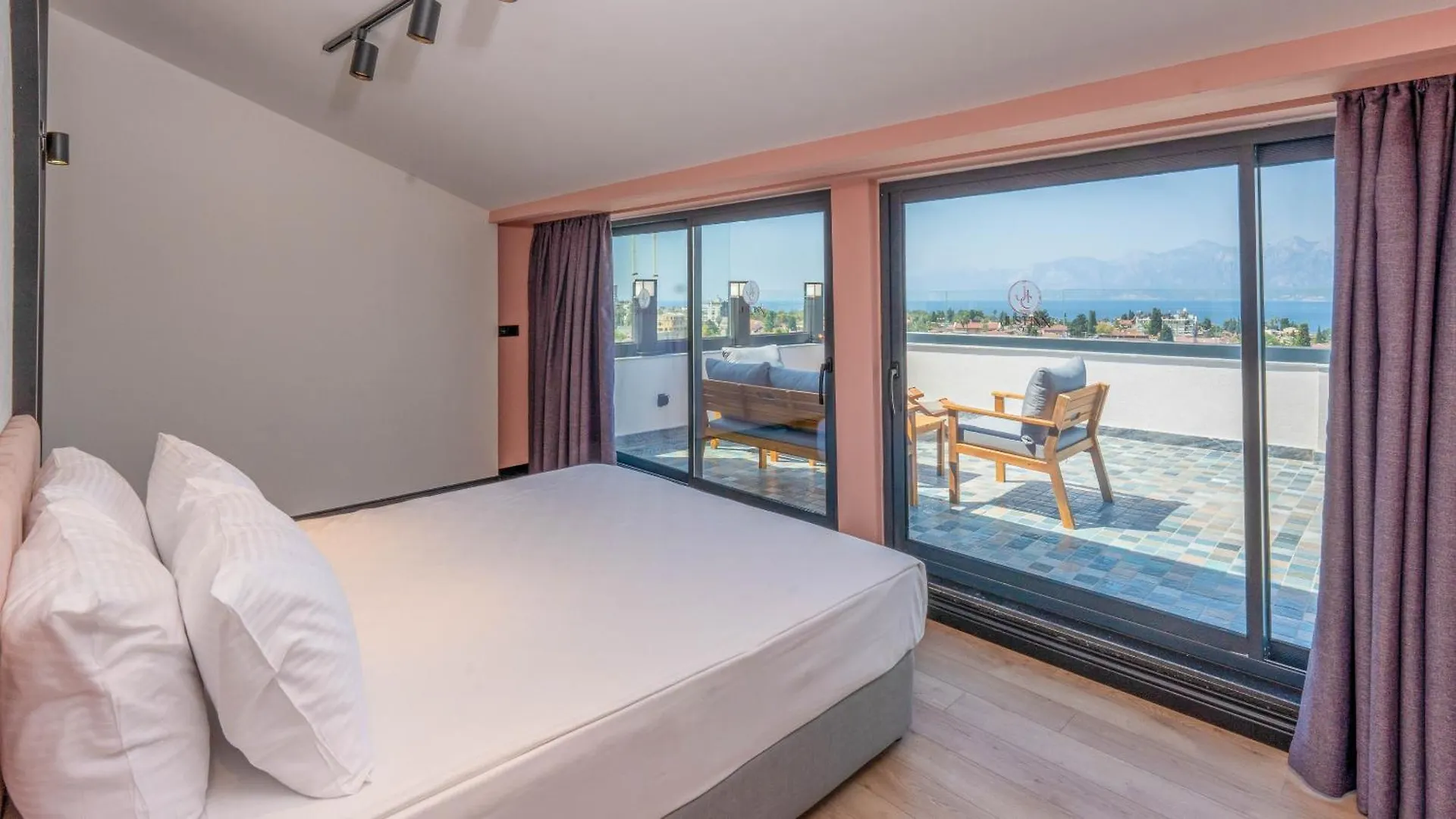 Just Inn City Antalya Turquie