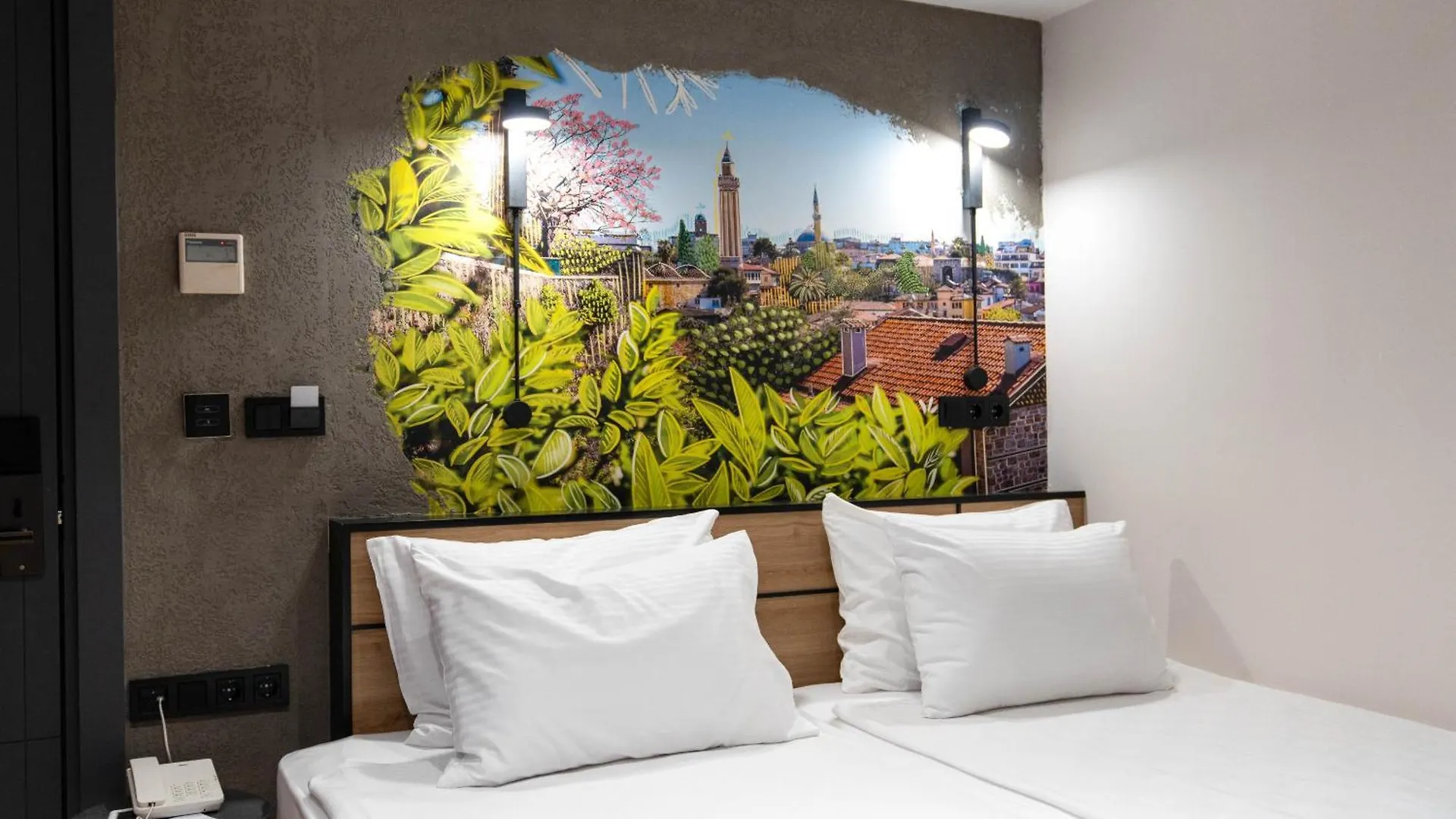 Just Inn City Antalya 0*,