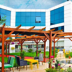 3* ホテル Expo Park