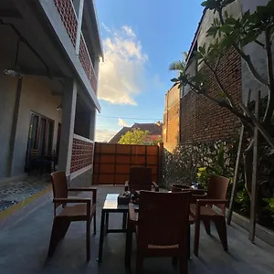 Br Bed N Bfast Bed and breakfast Uluwatu