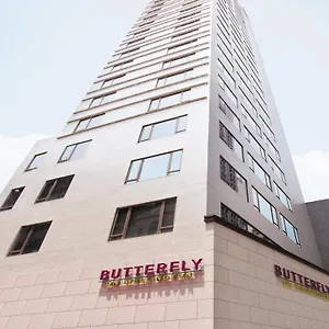 butterfly-on-wellington-central.getmacauhotels.com/