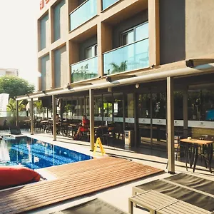 3* فندق Laren Sea Side